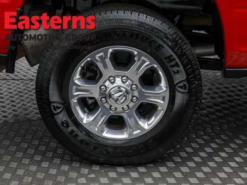 Used 2024 RAM 2500 Big Horn w/ Sport Appearance Package image 30