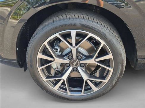 New 2026 Audi Q3 quattro 2.0T AWD/4WD image 9
