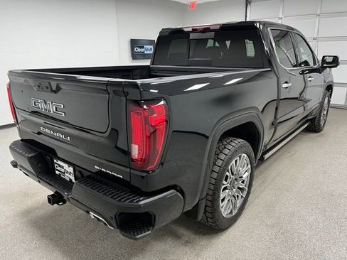 Used 2023 GMC Sierra 1500 Denali Ultimate AWD/4WD image 10