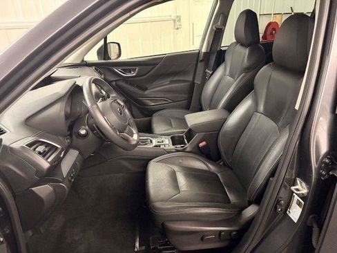 Used 2021 Subaru Forester Limited w/ Popular Package #3 image 5