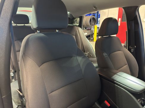 Used 2016 Chevrolet Malibu LT image 20