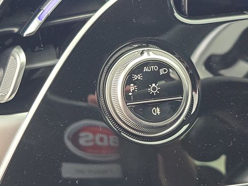 New 2026 Mercedes-Benz E 53 AMG e 4MATIC Sedan image 25