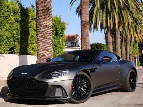 Used 2020 Aston Martin DBS Superleggera image 14