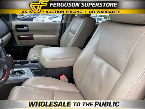 Used 2011 Toyota Sequoia Platinum AWD/4WD image 21