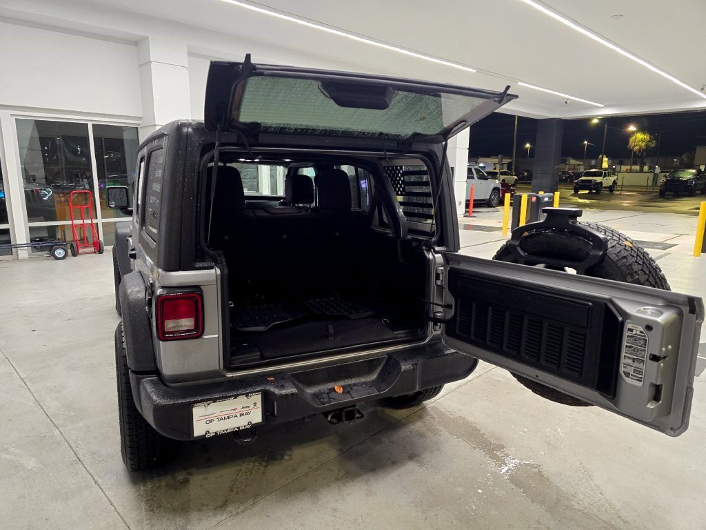 Used 2020 Jeep Wrangler Unlimited Sport AWD/4WD image 39