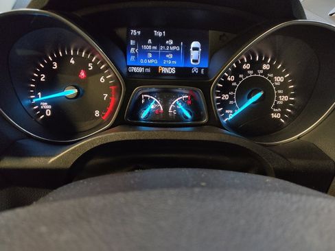 Used 2017 Ford Escape SE w/ Equipment Group 201A AWD/4WD image 23