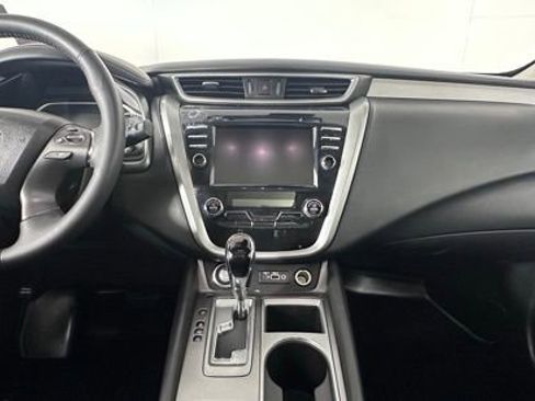Used 2020 Nissan Murano SL w/ Moonroof Package FWD image 23