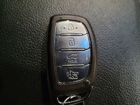 Used 2018 Hyundai Tucson SEL Plus AWD/4WD image 32