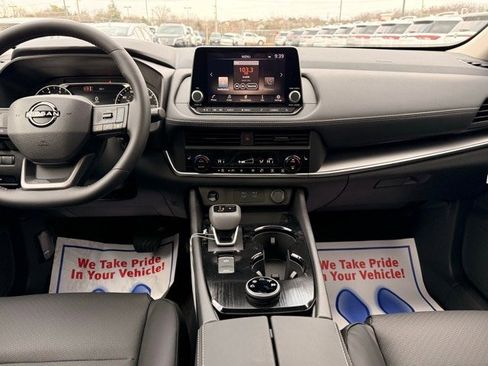 New 2026 Nissan Rogue SV image 26