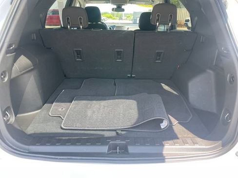 Used 2020 Chevrolet Equinox LT FWD image 51