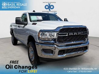 Used 2024 RAM 2500 Tradesman w/ Chrome Appearance Group AWD/4WD video 1