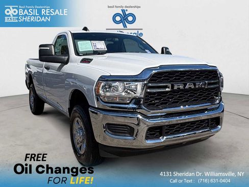 Used 2024 RAM 2500 Tradesman w/ Chrome Appearance Group AWD/4WD image 1