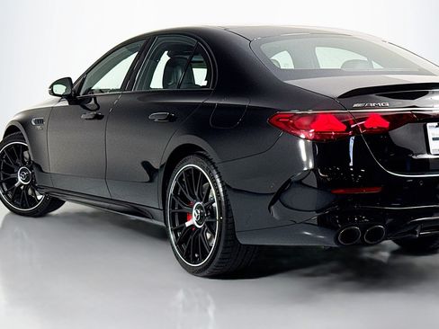 New 2026 Mercedes-Benz E 53 AMG e 4MATIC Sedan image 14