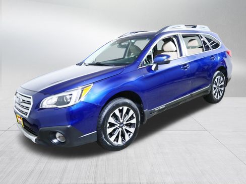 Used 2017 Subaru Outback 2.5i Limited AWD/4WD image 3