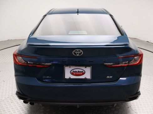 Certified 2025 Toyota Camry SE w/ Convenience Package FWD image 10