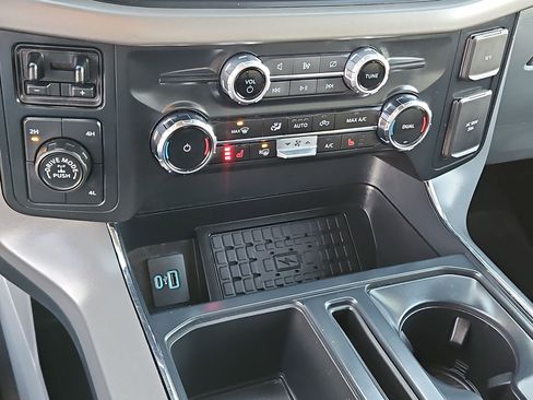 Used 2024 Ford F150 XLT w/ Equipment Group 302A MID image 27