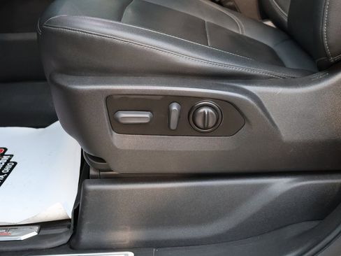 Used 2022 Chevrolet Silverado 1500 LTZ image 15