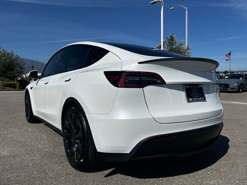Used 2021 Tesla Model Y Performance AWD/4WD image 3