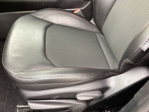 Used 2024 Jeep Compass Trailhawk image 12