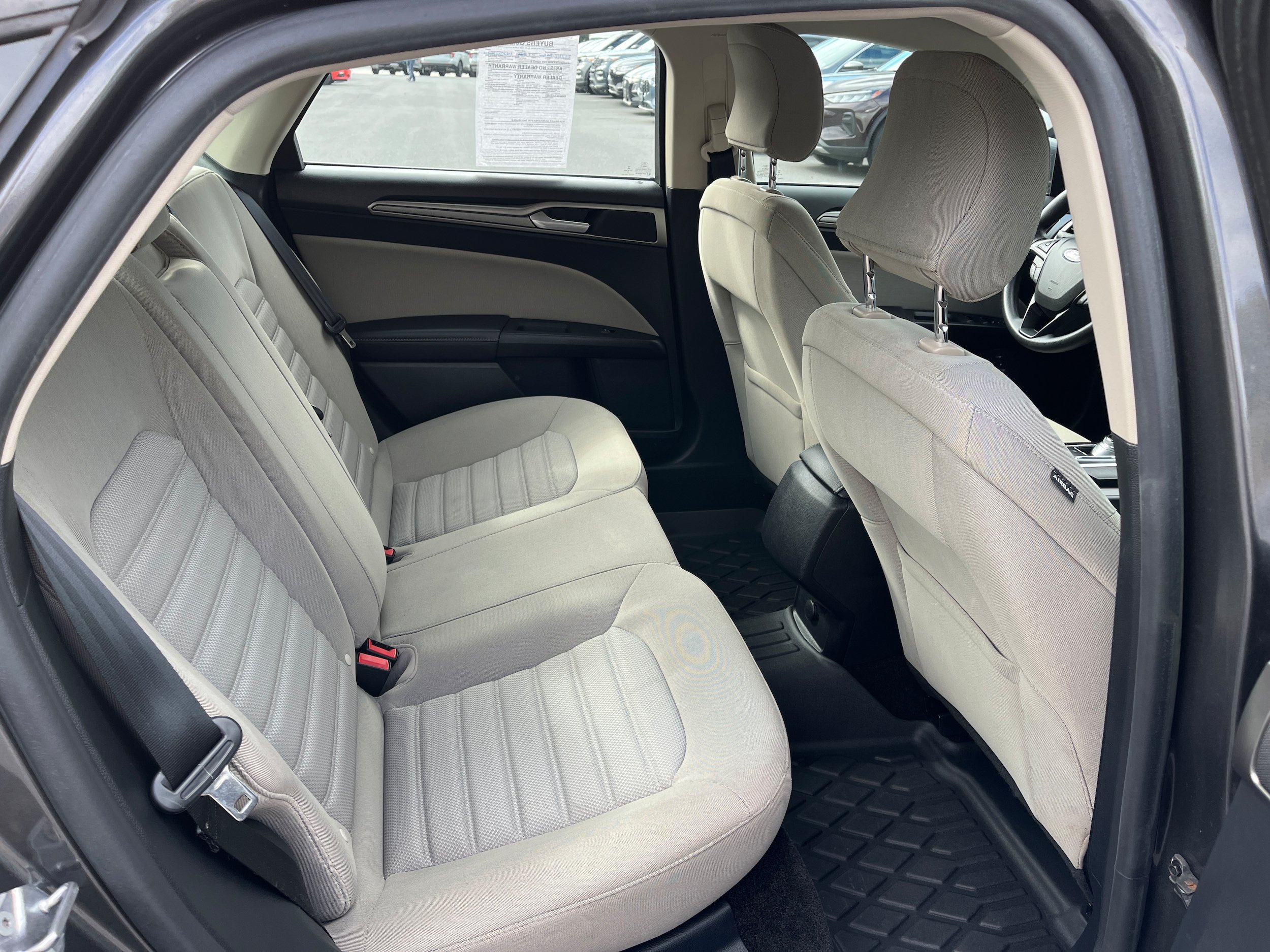 Used 2018 Ford Fusion S FWD image 7