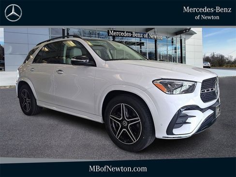 Certified 2025 Mercedes-Benz GLE 450e 4MATIC image 1