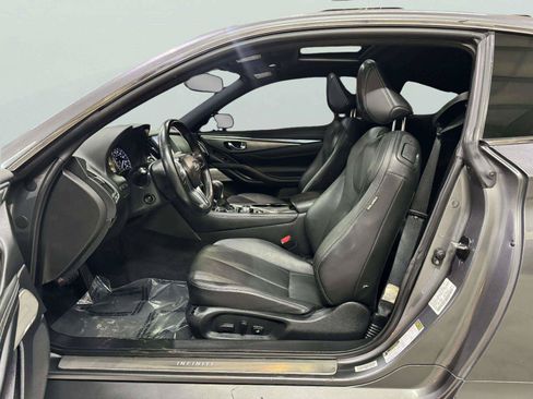 Used 2017 INFINITI Q60 3.0t w/ Premium Plus Package 3.0T AWD/4WD image 24