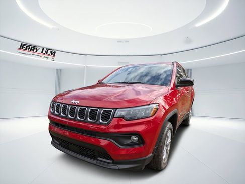 New 2026 Jeep Compass Latitude image 34
