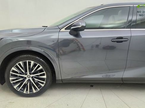 Used 2024 Lexus RX 350 Premium Plus w/ Convenience Package FWD image 10