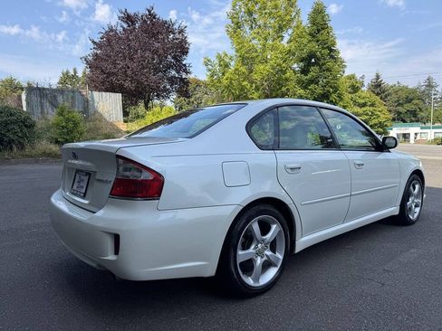 Used 2009 Subaru Legacy 2.5i Special Edition AWD/4WD image 3