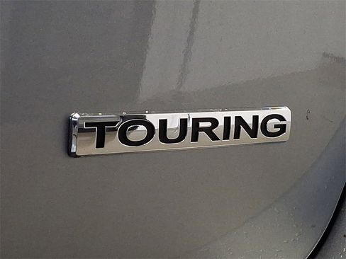 New 2026 Honda Odyssey Touring image 11