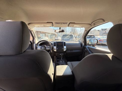 Used 2012 Nissan Xterra S image 34