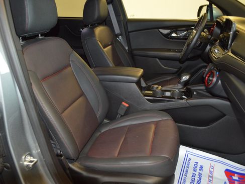 Used 2024 Chevrolet Blazer RS w/ Enhanced Convenience Package AWD/4WD image 11
