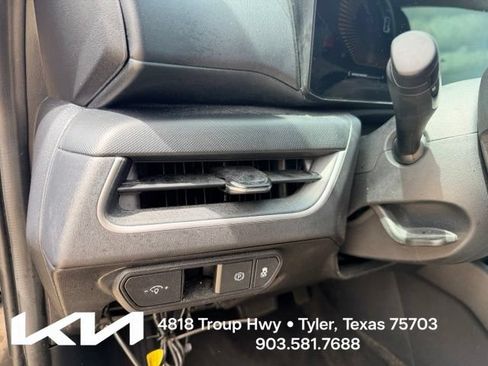 Certified 2025 Kia K4 FWD image 15