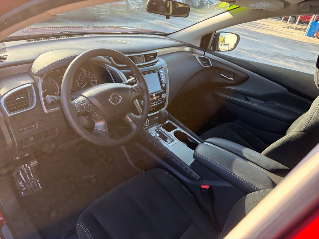 Used 2019 Nissan Murano S AWD/4WD image 14