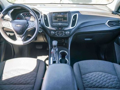 Used 2020 Chevrolet Equinox LT FWD image 11