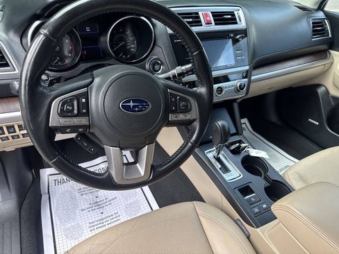 Used 2016 Subaru Outback 2.5i Limited AWD/4WD image 13