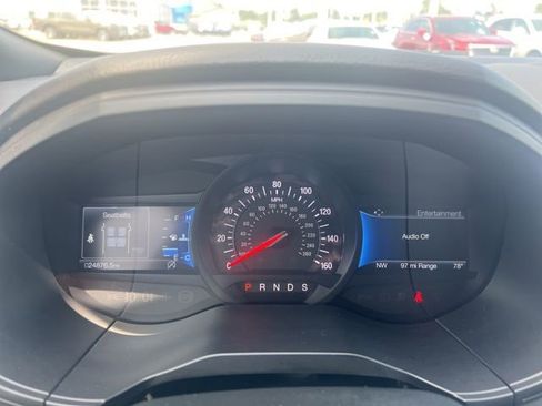 Used 2023 Ford Edge ST image 9