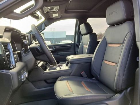 New 2026 GMC Sierra 2500 AT4 image 9