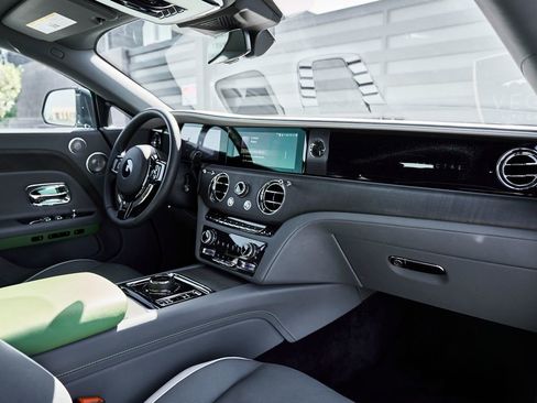 Used 2024 Rolls-Royce Spectre w/ Spectre Launch Package AWD/4WD image 45