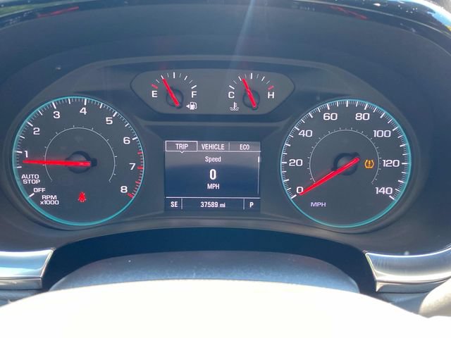 Used 2023 Chevrolet Traverse LT FWD image 17