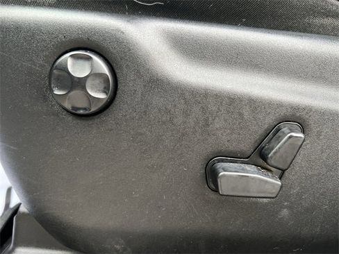 Used 2018 Jeep Grand Cherokee High Altitude image 12