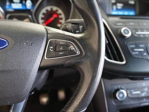 Used 2015 Ford Focus ST image 16