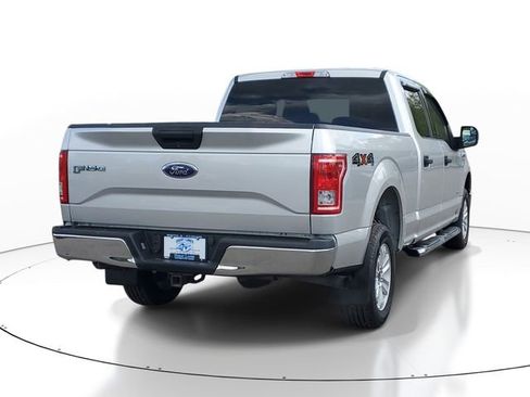 Used 2017 Ford F150 XLT w/ Trailer Tow Package AWD/4WD image 4