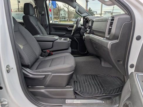 Used 2023 Chevrolet Silverado 1500 LT image 12