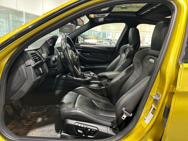 Used 2015 BMW M3 RWD image 43