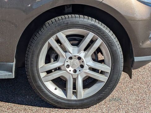 Used 2013 Mercedes-Benz ML 350 BlueTEC 4MATIC image 10