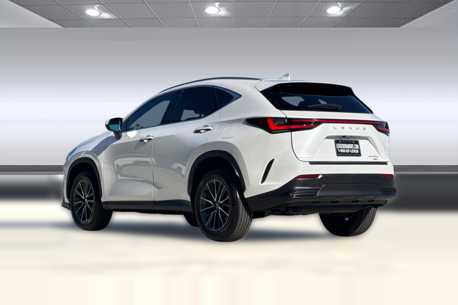 Used 2025 Lexus NX 250 AWD w/ Accessory Package (Z2) image 3