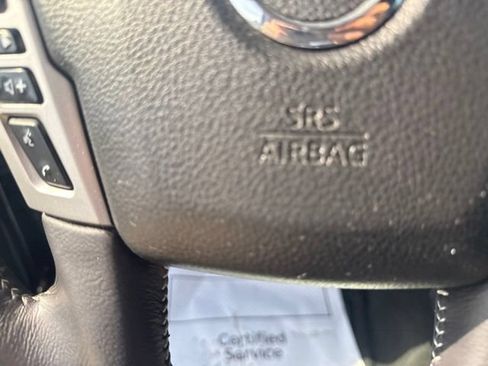 Used 2019 Nissan Titan PRO-4X AWD/4WD image 20