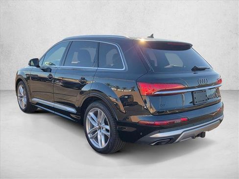 New 2025 Audi Q7 3.0T Premium Plus AWD/4WD image 9