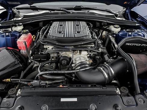 Used 2021 Chevrolet Camaro ZL1 RWD image 12